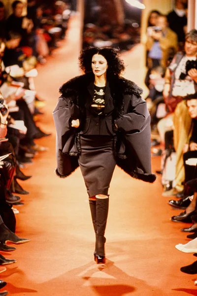 Look 22